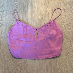 Woman’s Zara cropped tank